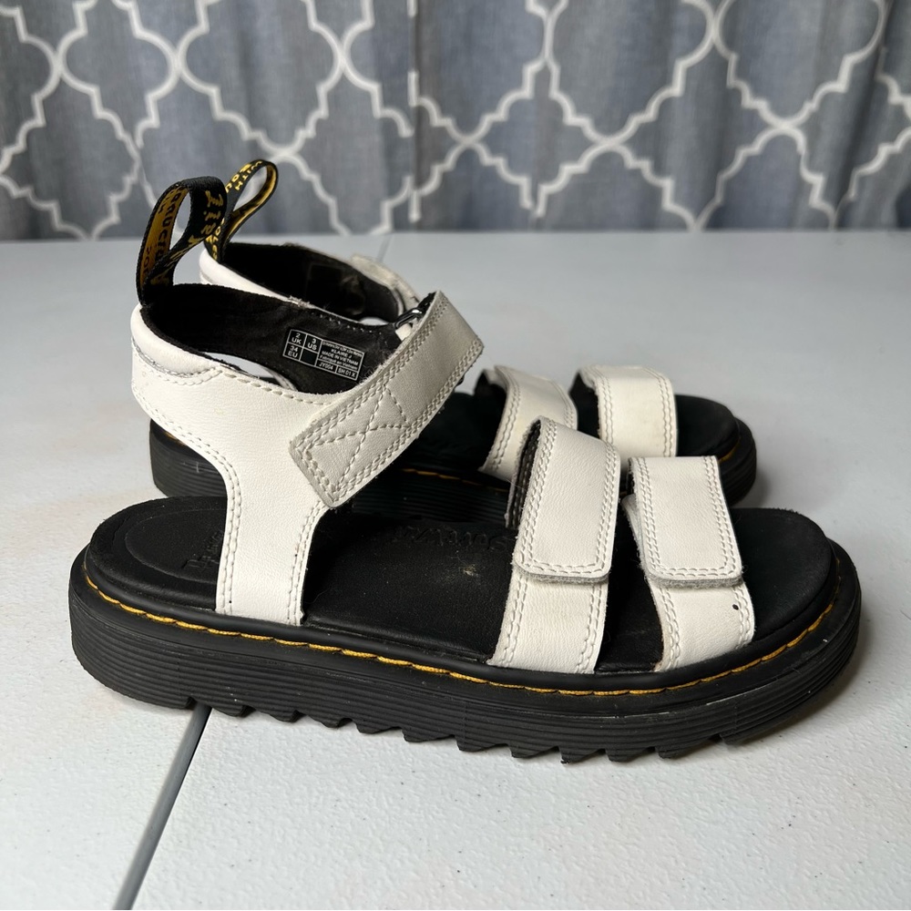 DR MARTENS JUNIOR KLAIRE LEATHER STRAP SANDALS